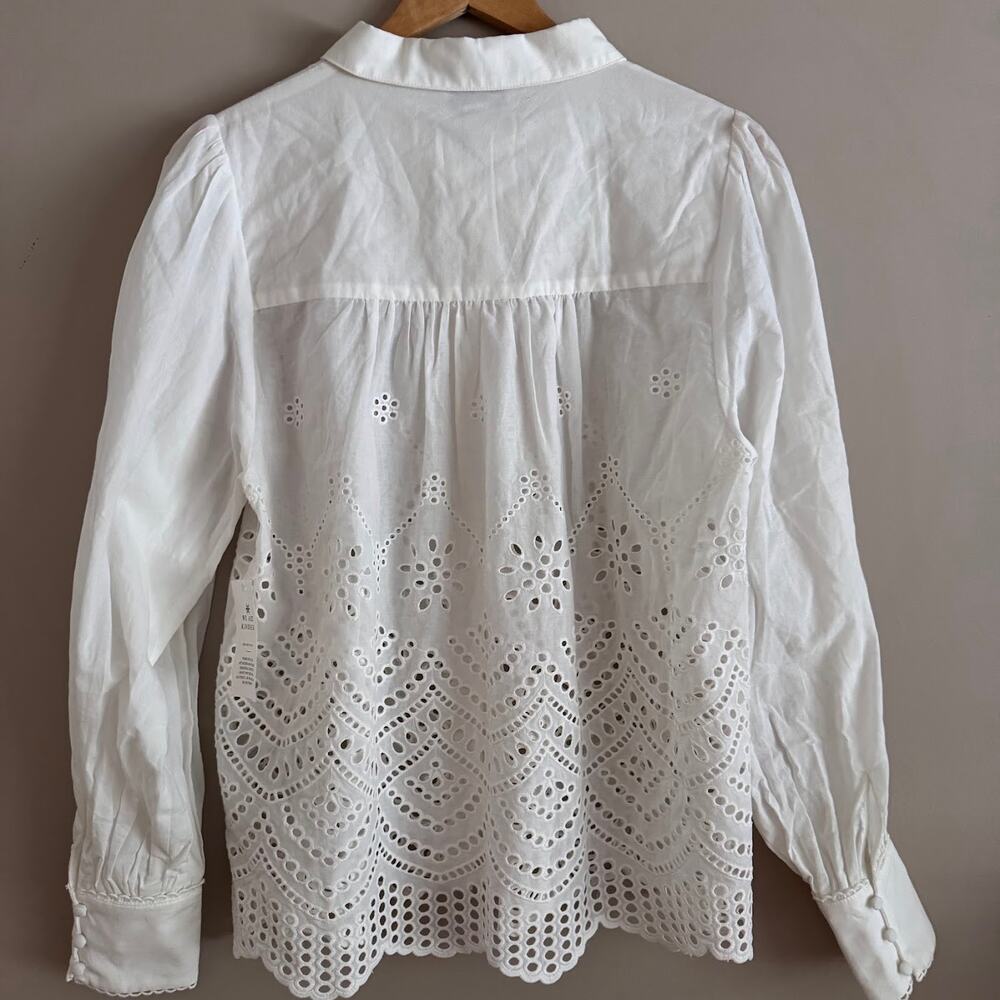 We Are Kindred White Eyelet Button Front Long Sleeve Blouse Size 8 NEW - Picture 2 of 8
